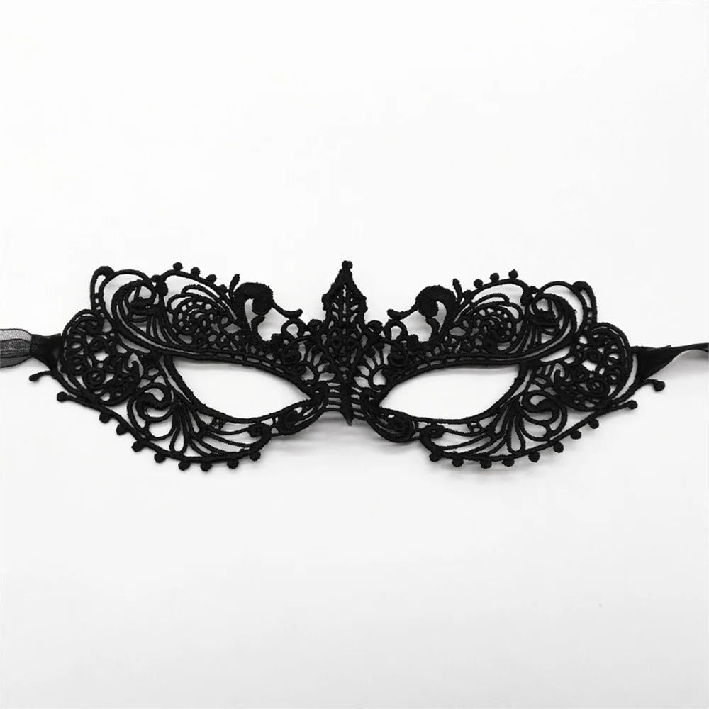 Elegant Lace Masquerade Mask – Vintage Venetian Eye Mask for Halloween & Costume Parties