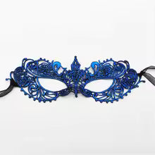 Elegant Lace Masquerade Mask – Vintage Venetian Eye Mask for Halloween & Costume Parties