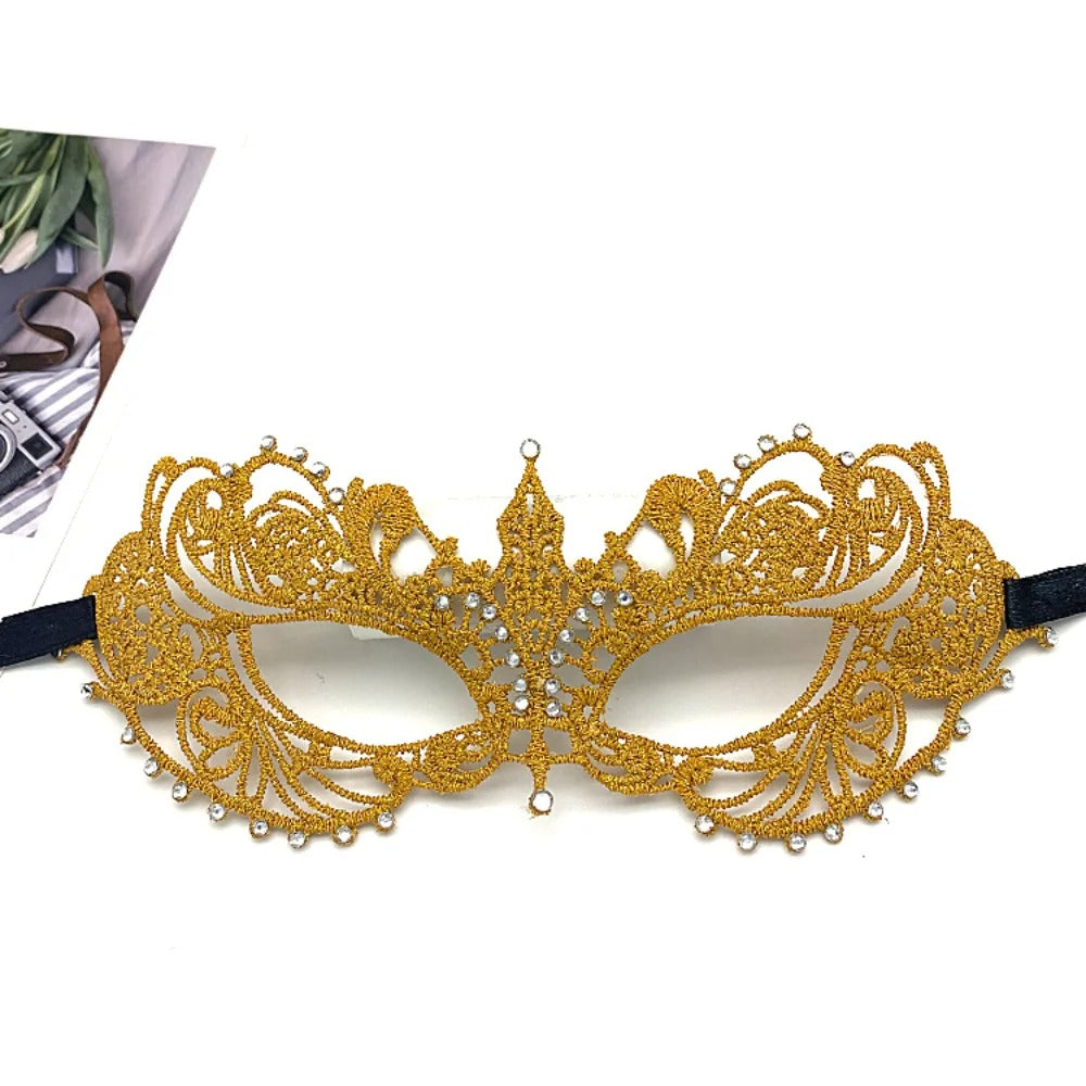 Elegant Lace Masquerade Mask – Vintage Venetian Eye Mask for Halloween & Costume Parties