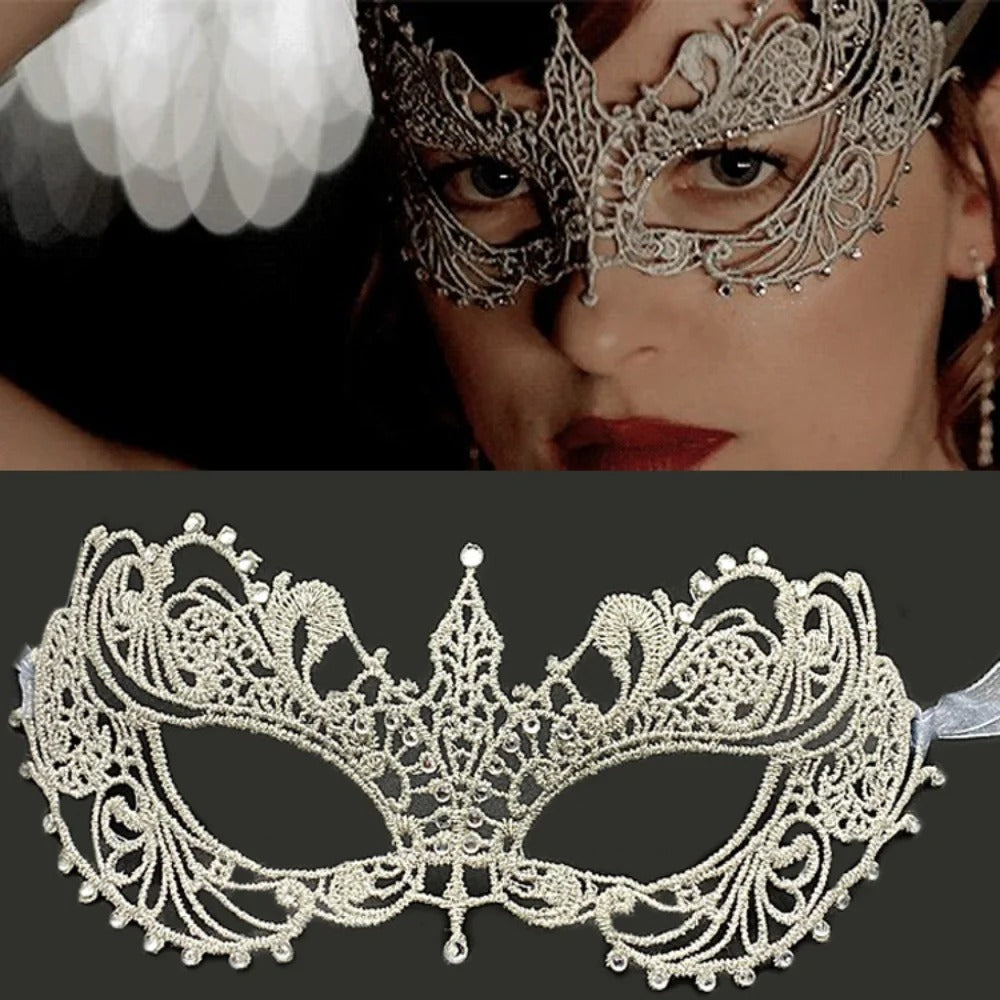 Elegant Lace Masquerade Mask – Vintage Venetian Eye Mask for Halloween & Costume Parties