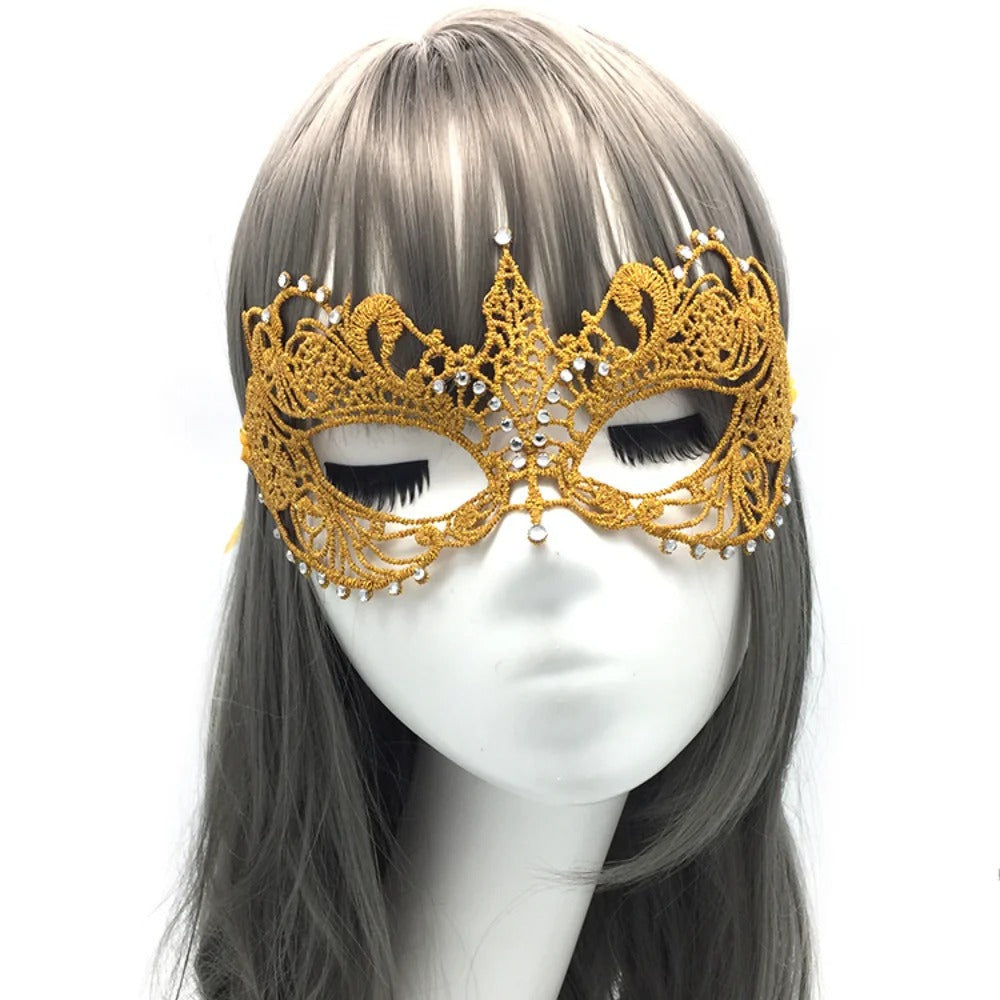 Elegant Lace Masquerade Mask – Vintage Venetian Eye Mask for Halloween & Costume Parties